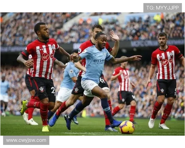 曼城球迷愤怒发声：44年季票被取消为何要我换座位